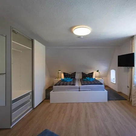 Dierhagen Semesterbostad