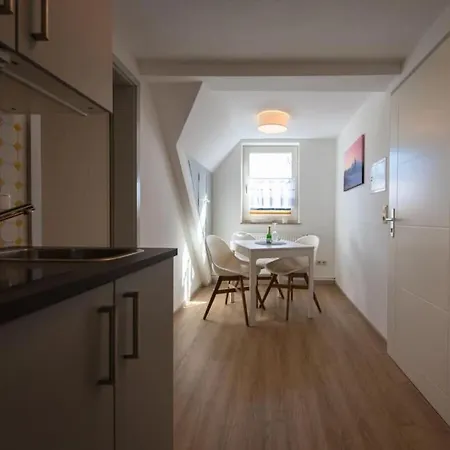 Dierhagen Semesterbostad *